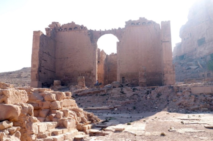 20-QASR AL BINT