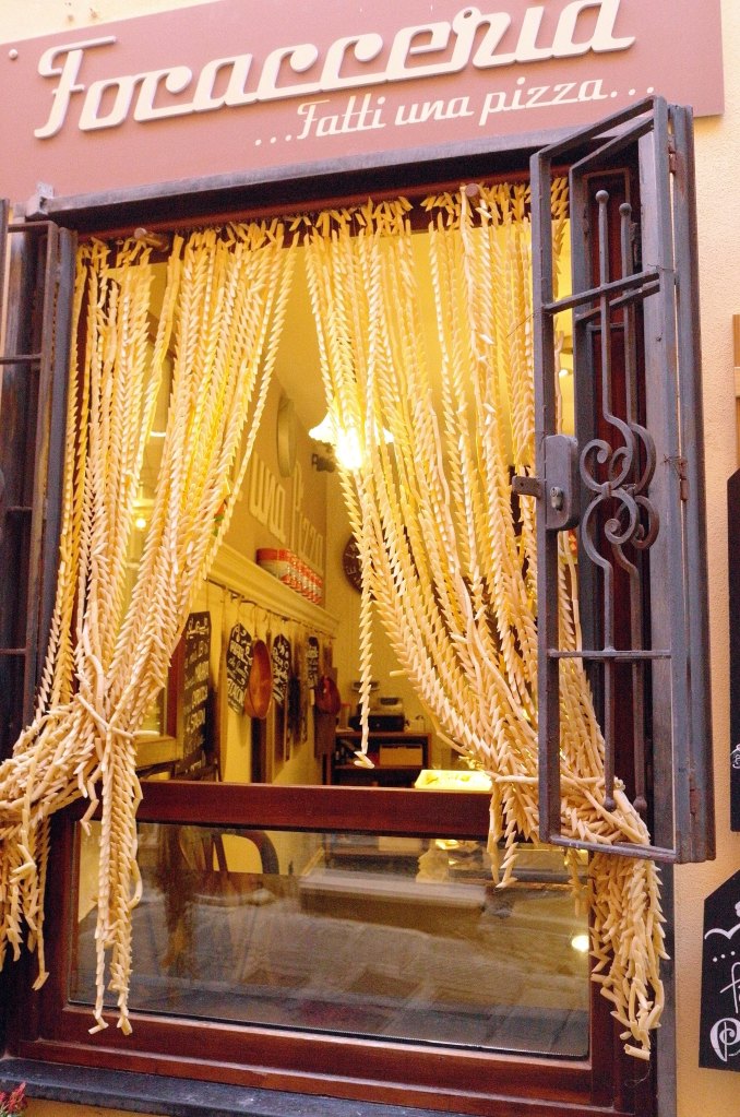 080-street-porto-focacceria